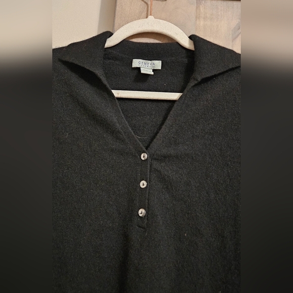 GENEVA Cashmere collared sweater top. Size Small - Picture 3 of 6